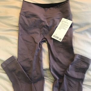 NWT Lululemon Iconic Sweat Tights 28” 🍋🍋